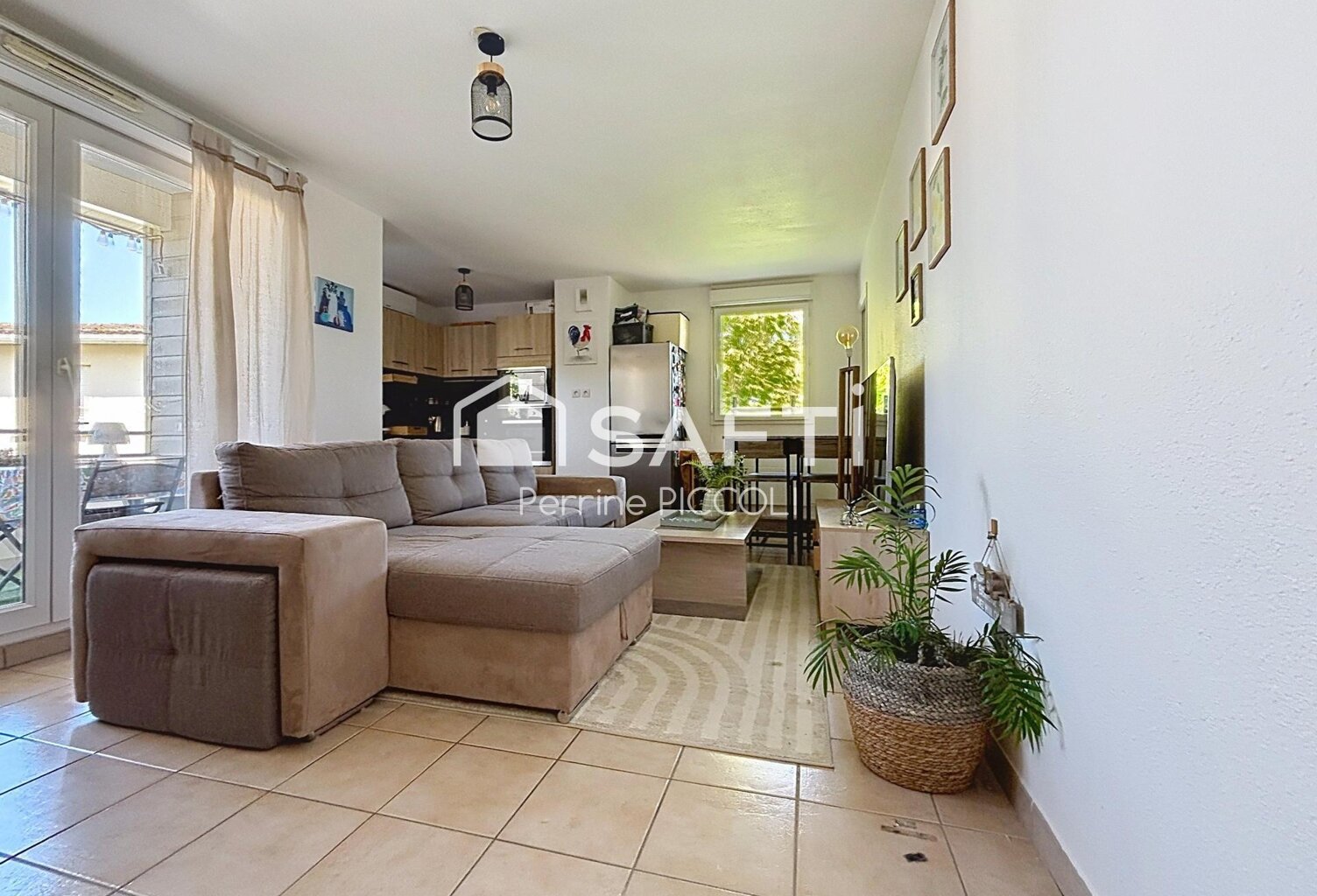 Terrasse, piscine, résidence sécurisée — photo 1