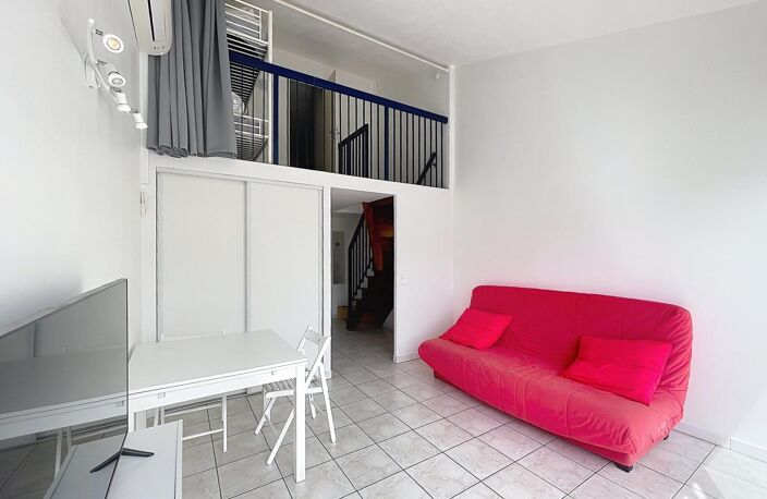 T2 DUPLEX TRAVERSANT AVEC TERRASSE — photo 3