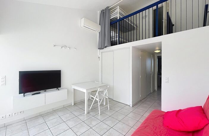 T2 DUPLEX TRAVERSANT AVEC TERRASSE — photo 4