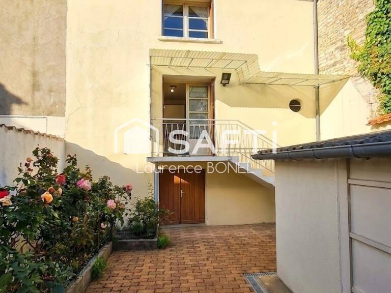 Une jolie maison de ville à découvrir rapidement ! — photo 1