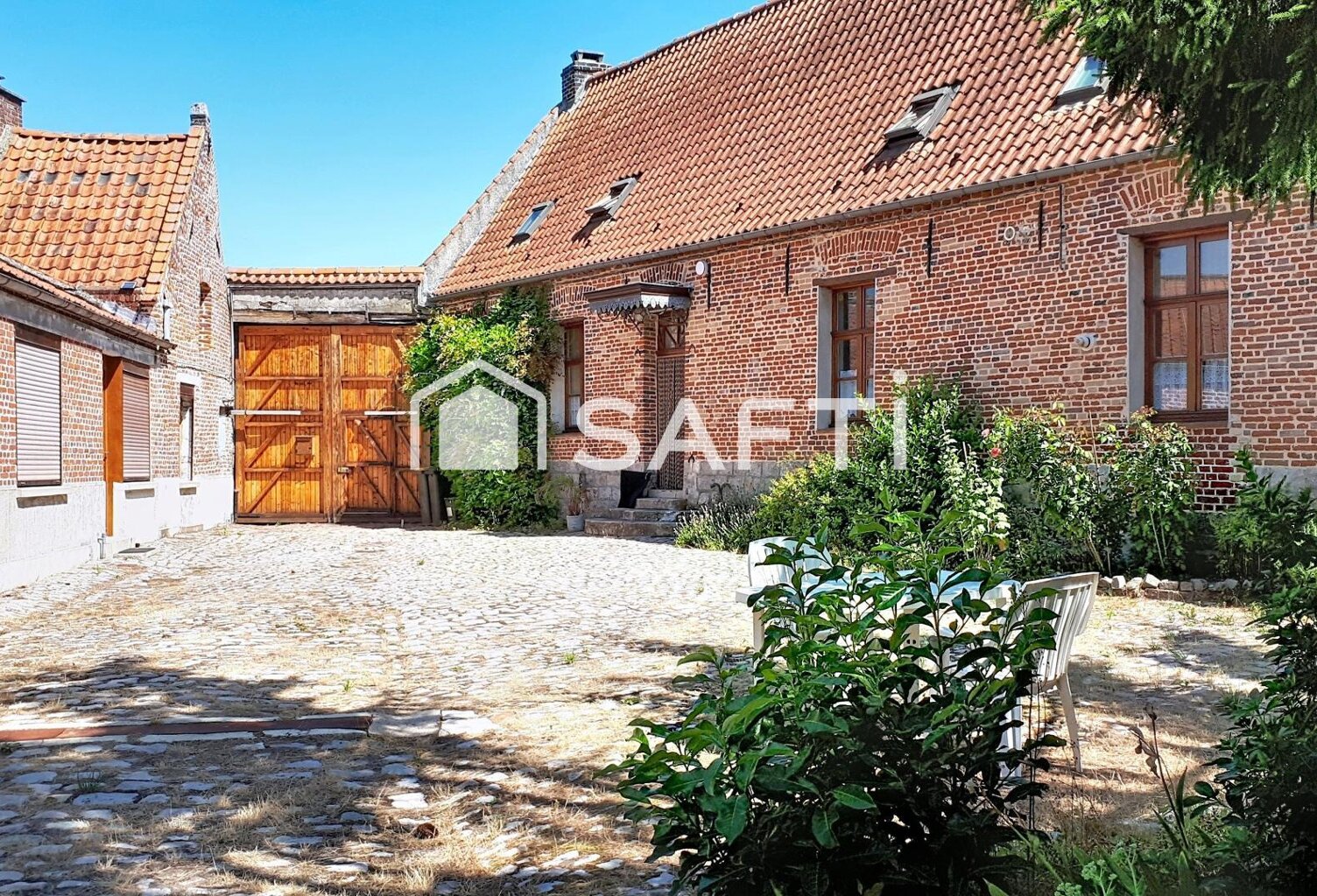 Corps de ferme - Maison : 128 m2 - Terrain : 2800m2 — photo 1