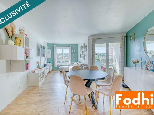 Appartement 3 pièces de 73m² au 4éme et dernier étage avec une loggia et un parking — photo du bien