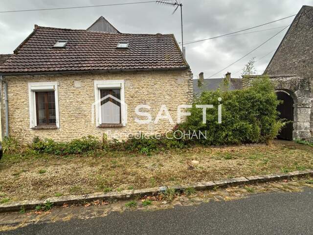 Maison de village, deux chambres et cour — photo du bien