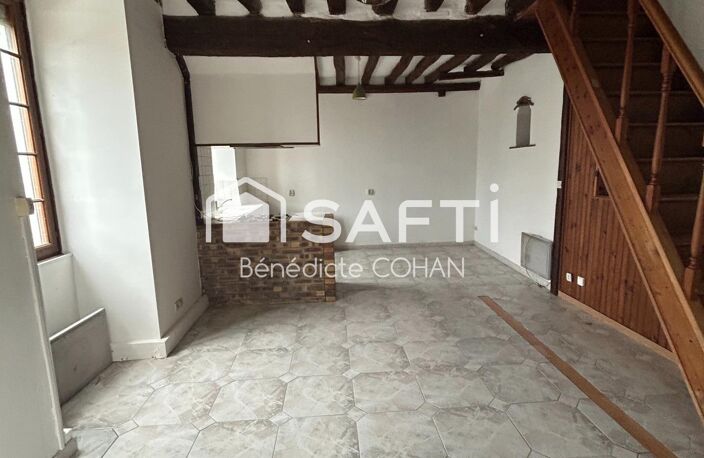 Maison de village, deux chambres et cour — photo 3