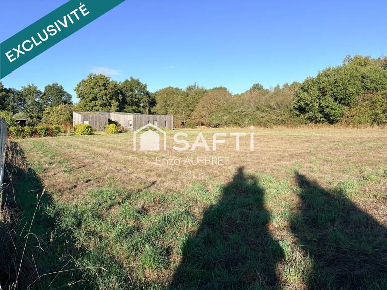 Terrain constructible de 1113 m² — photo 1