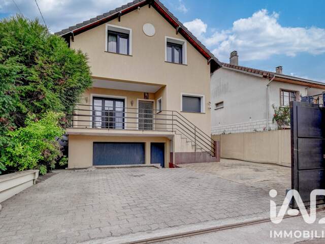 Vente Maison/villa 9 pièces — photo du bien