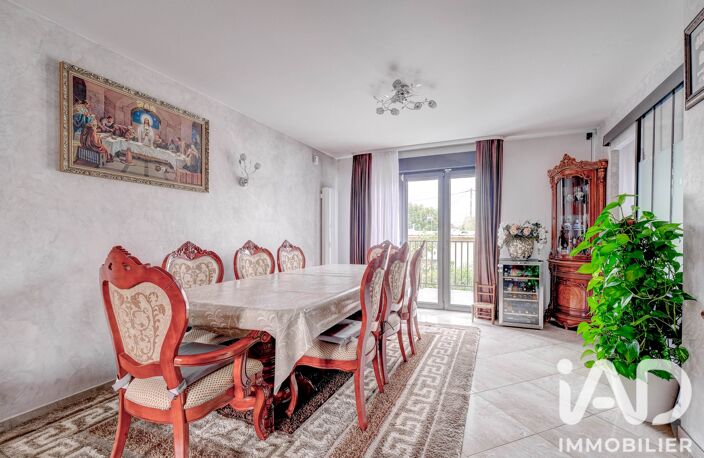 Vente Maison/villa 9 pièces — photo 3