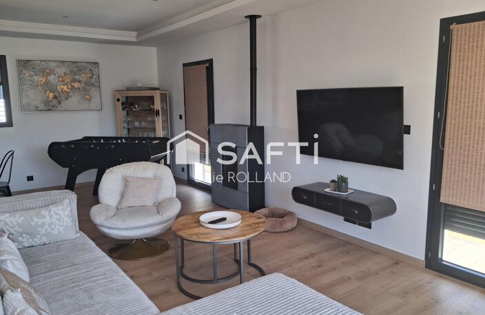 Immeuble composé sur une même parcelle d'une maison et de deux gîtes — photo 3