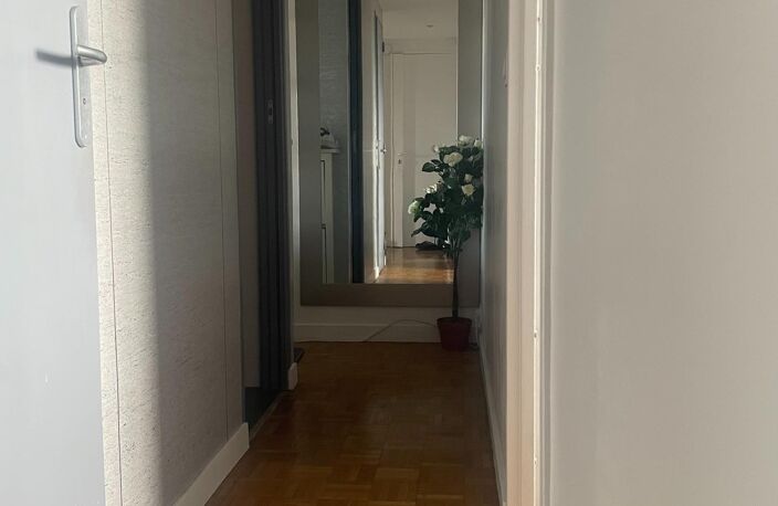 Appartement 3 pièces de 61 m², secteur Nogent Village — photo 2
