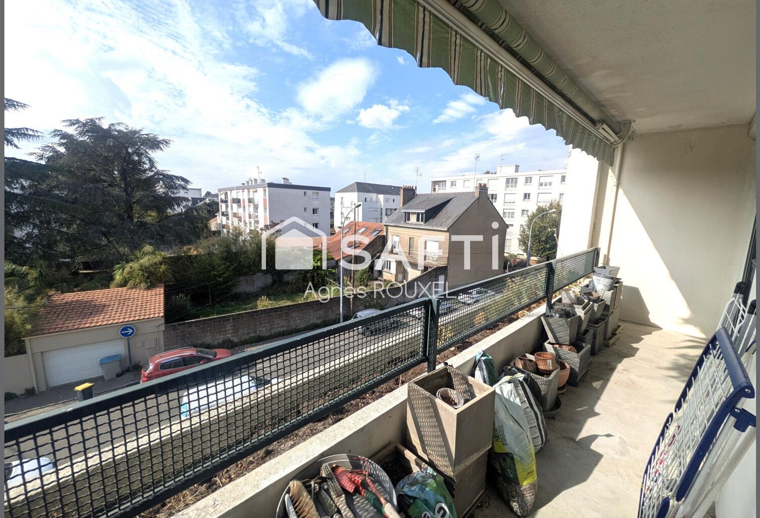 Nantes - Longchamp - près des commerces - transports tram 3 - écoles — photo 1