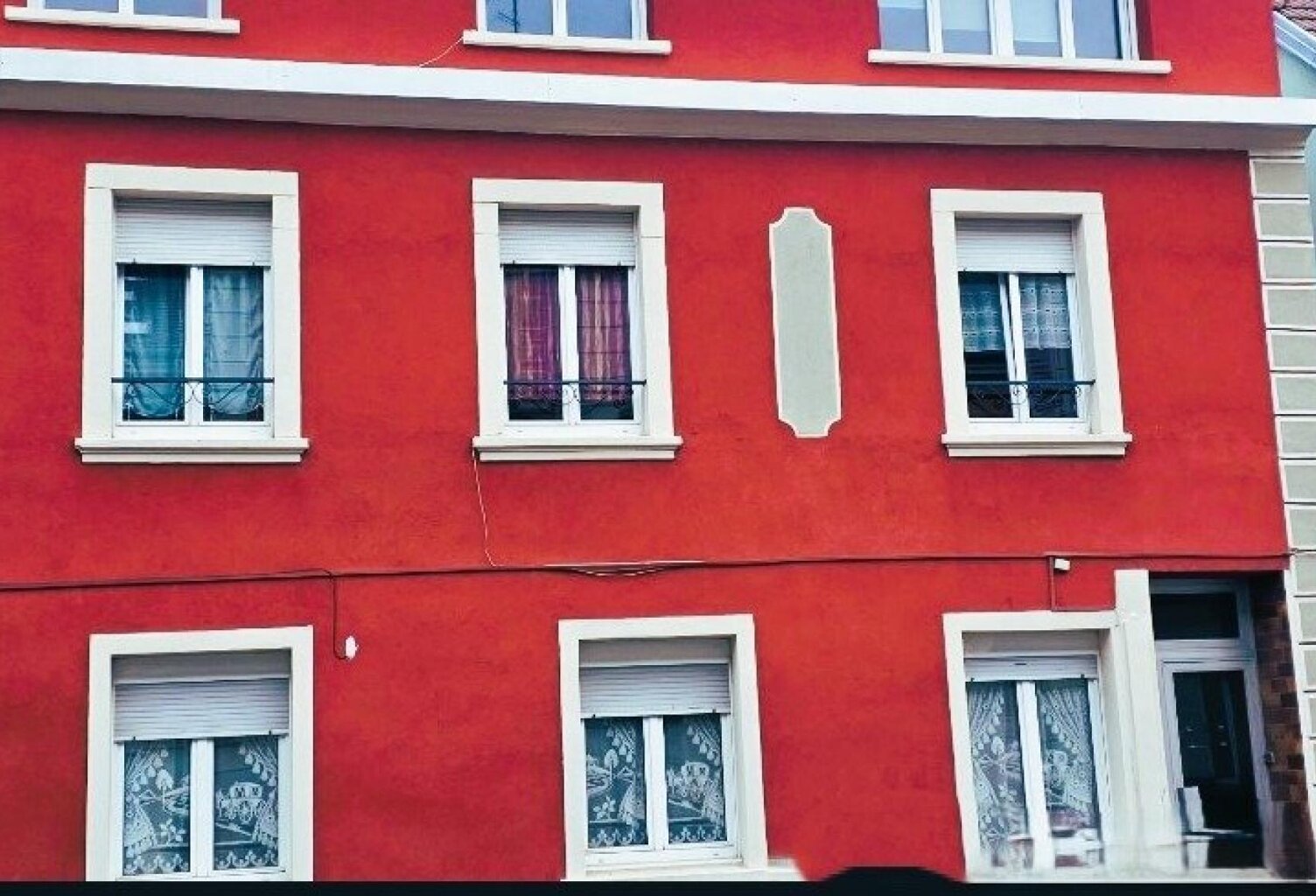 Immeuble et maison à rénover, à repenser entièrement sur un seul lot — photo 1