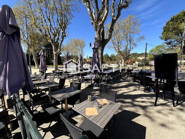 AIX-EN-PROVENCE  UNE BELLE OPPORTUNITÉ À SAISIR ! BRASSERIE AVEC GRANDE TERRASSE — photo du bien