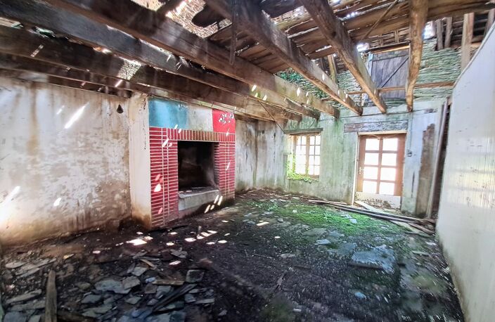 MAISON A RESTAURER SUR UN TERRAIN CONSTRUCTIBLE — photo 2