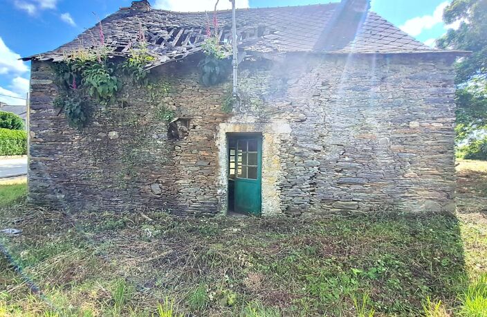 MAISON A RESTAURER SUR UN TERRAIN CONSTRUCTIBLE — photo 4