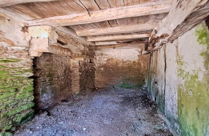 MAISON A RESTAURER SUR UN TERRAIN CONSTRUCTIBLE — photo 5