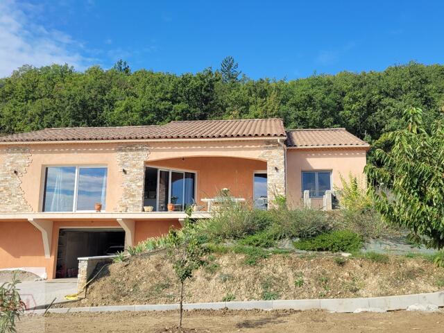 Maison proposé à Lazer