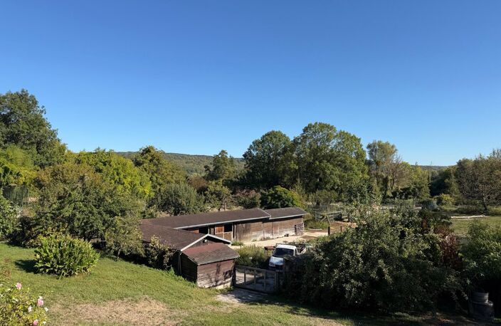 Propriété rare sur 9500 m² - 10 mn de La Ferté sous Jouarre. — photo 2