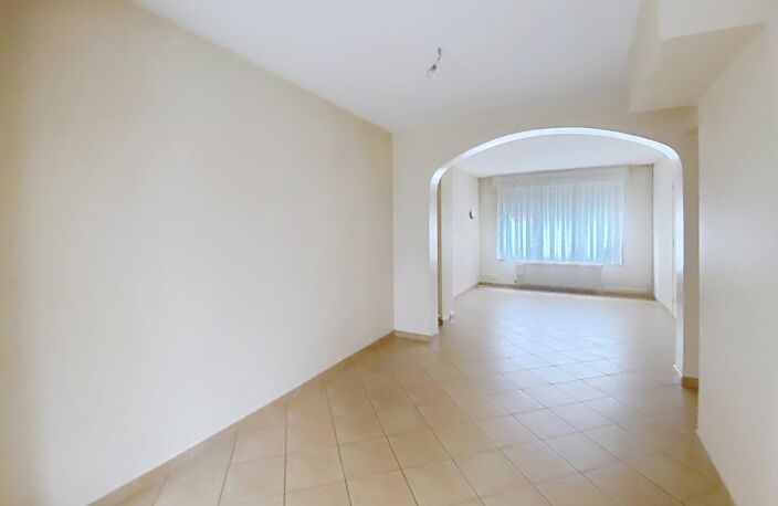 MAISON 3 CHAMBRES SOUS SOL COMPLET JARDIN SECTEUR CALME — photo 5
