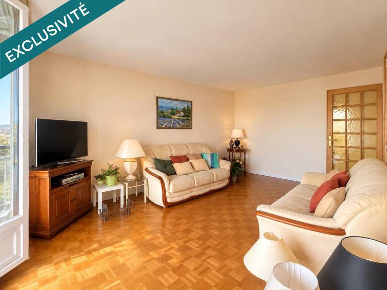 Appartement 5 pièces  84 m², balcons et parking — photo 1