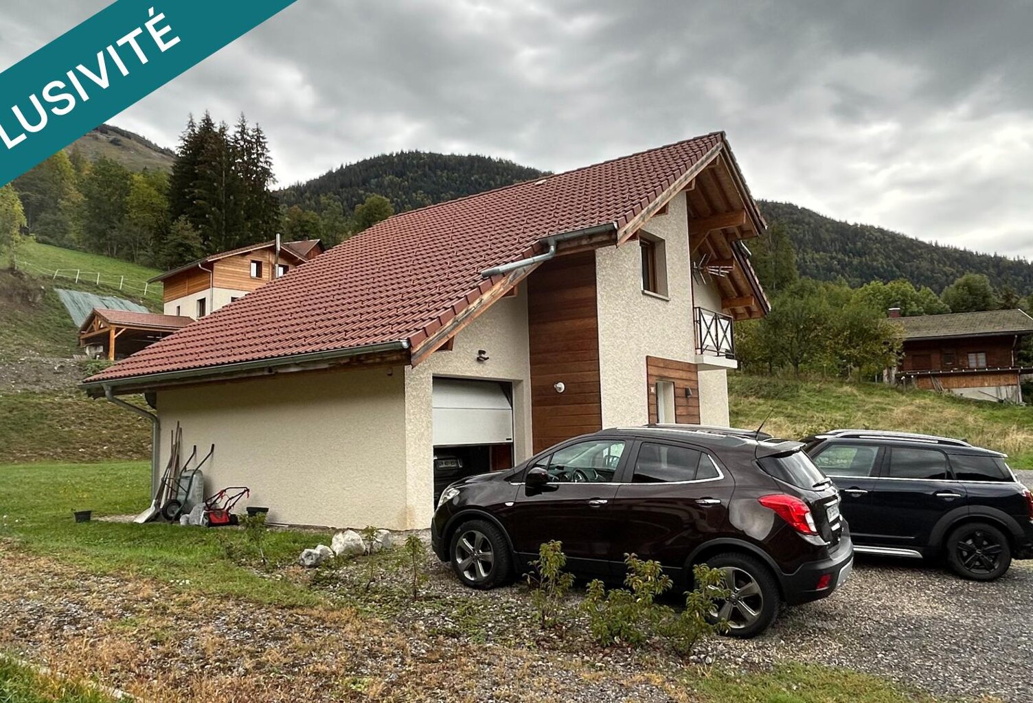 Idéale pour une famille, équipements recents, gros potentiel du terrain — photo 1