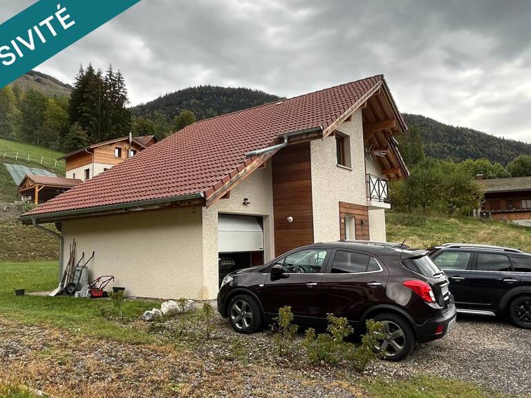 Idéale pour une famille, équipements recents, gros potentiel du terrain — photo 1