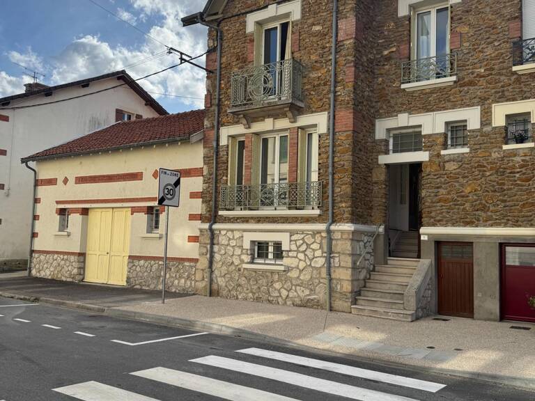 Varennes en Argonne  Maison de caractère 6 pièces — photo 1