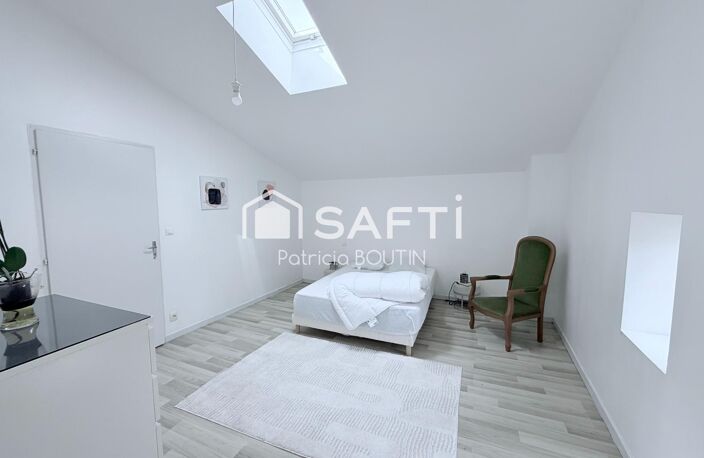 MAISON EN PIERRE 3 CHAMBRES + COUR A NIORT ! — photo 5