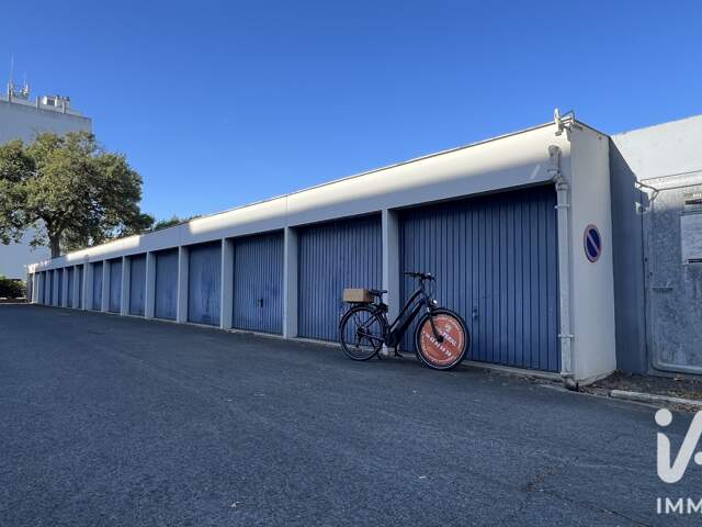 Vente Garage 15 m&sup2; — photo du bien