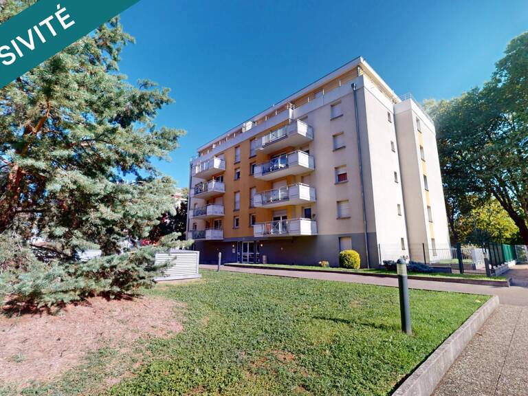 Mulhouse Nouveau Bassin  Appartement T2 de avec balcon, ascenseur et cave — photo 1