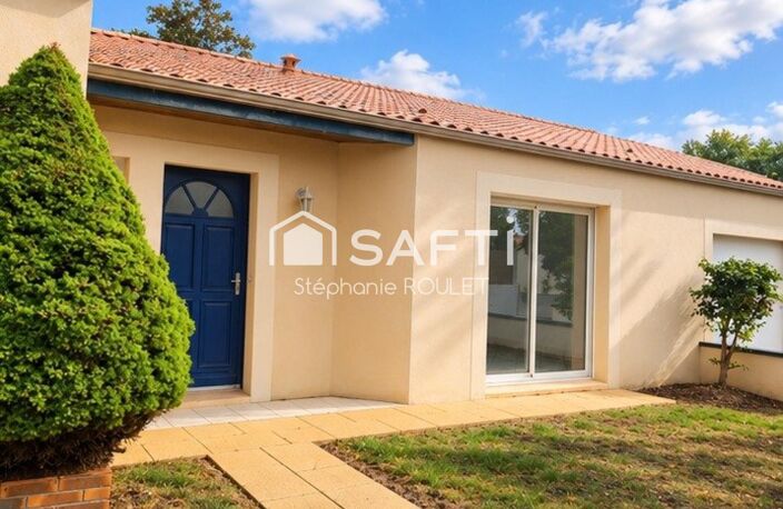 À LOUER  LA ROCHE-SUR-YON  SECTEUR LA COURTAISIÈRE  MAISON DE PLAIN-PIED DE 111 M²  3 CHAMBRES  GARAGE — photo 3