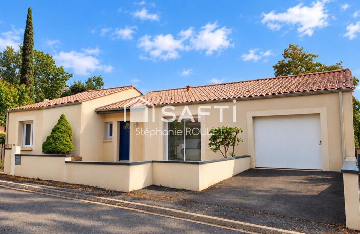 À LOUER  LA ROCHE-SUR-YON  SECTEUR LA COURTAISIÈRE  MAISON DE PLAIN-PIED DE 111 M²  3 CHAMBRES  GARAGE — photo 4
