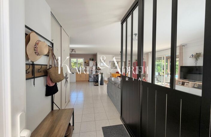 Maison contemporaine de plain-pied — photo 3