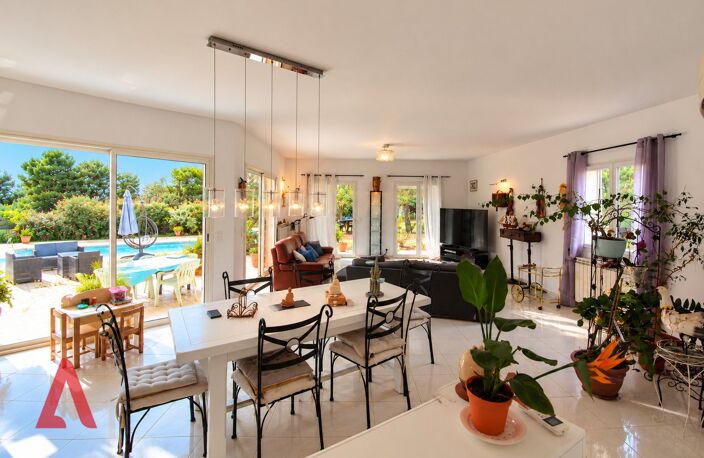 ROUJAN  VILLA D'EXCEPTION 218 M² + GÎTE INDÉPENDANT | PISCINE CHAUFFÉE | 1 690 M² | 690 000  — photo 3