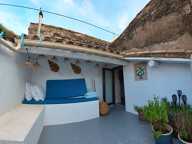 Charmante maison de village avec 3 chambres et terrasse sans vis-à-vis, à seulement 5 minutes de Pézenas. — photo 3