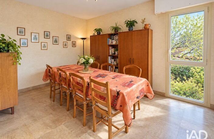 Vente Maison/villa 9 pièces — photo 3