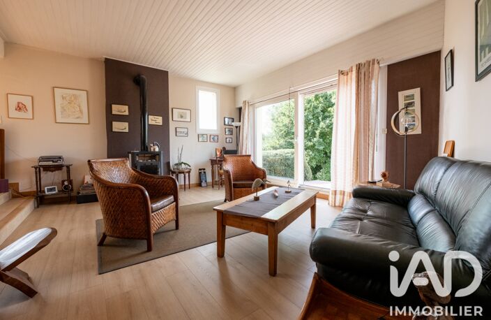 Vente Maison traditionnelle 9 pièces — photo 3