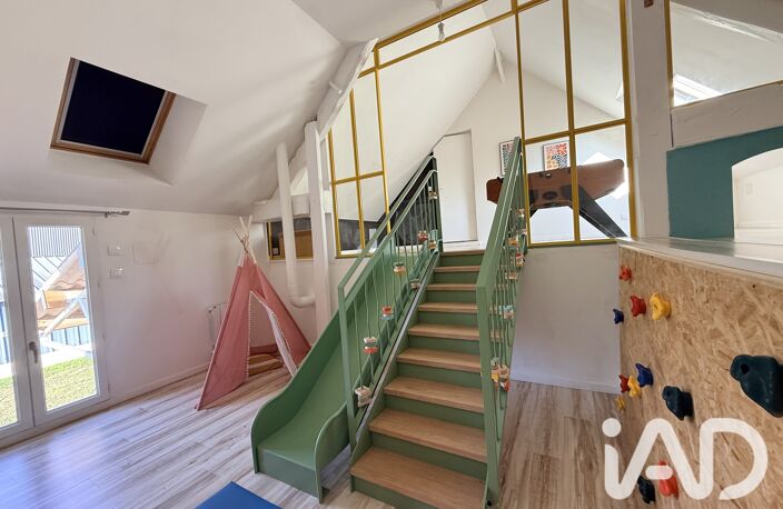 Vente Maison/villa 10 pièces — photo 2