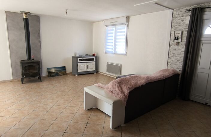 Vente Maison/villa 6 pièces — photo 2
