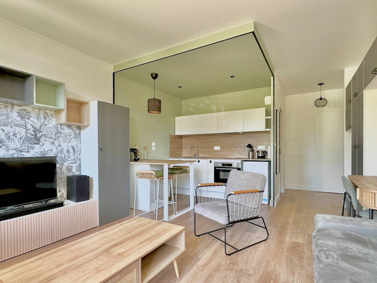 Studio meublé - 23B Rue Albéric Pont — photo 1