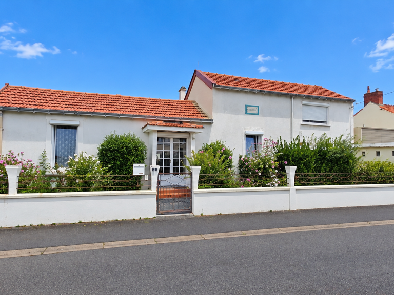 Vente Maison/villa 5 pièces — photo 1
