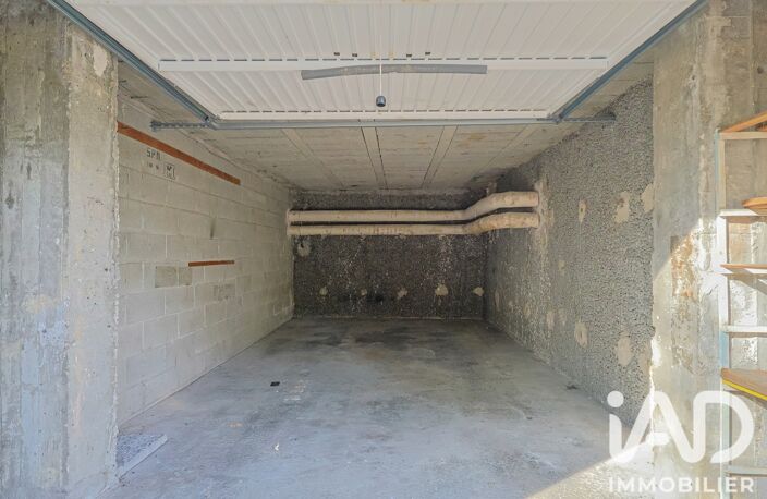 Vente Garage 17 m&sup2; — photo 2