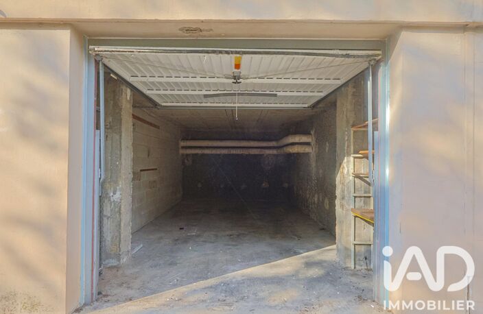 Vente Garage 17 m&sup2; — photo 3