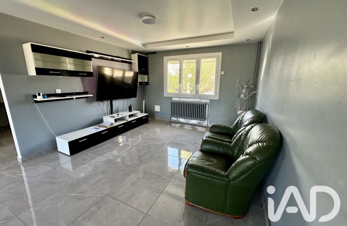 Vente Maison/villa 7 pièces — photo 2