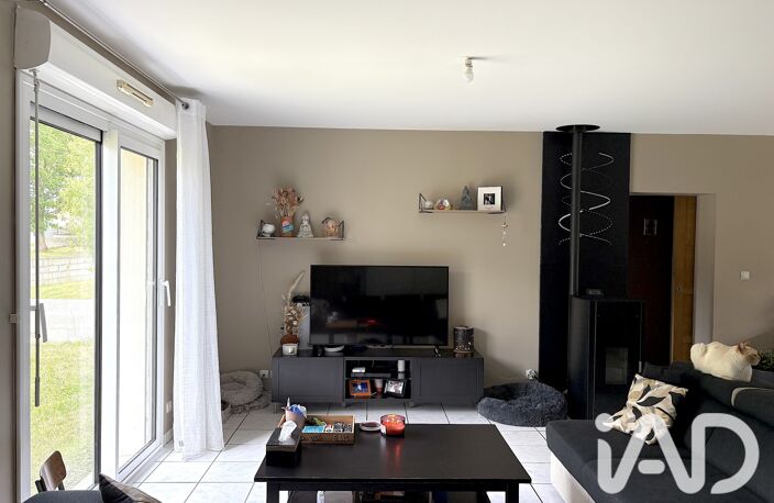 Vente Maison/villa 5 pièces — photo 2