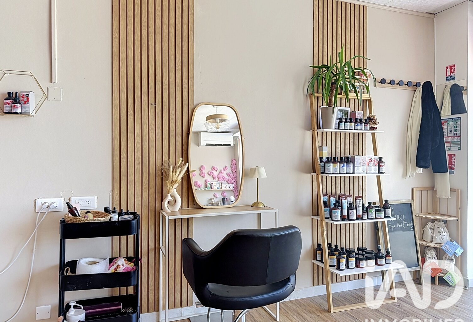 Vente Esthétique, Coiffure 35 m&sup2; — photo 1