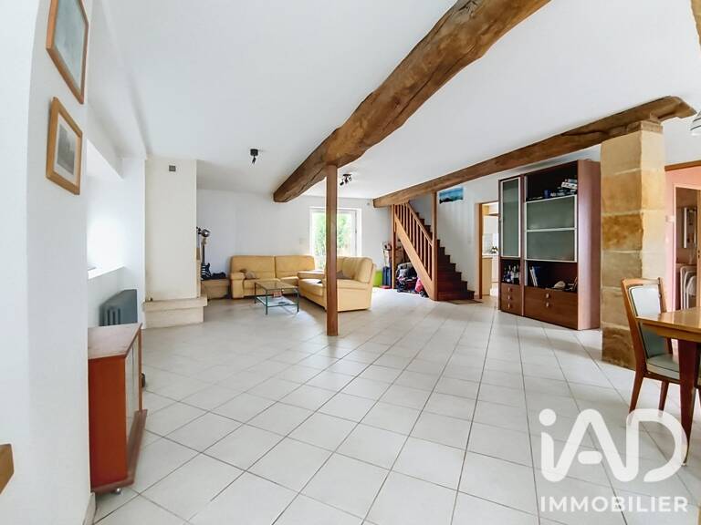 Vente Maison/villa 8 pièces — photo 1