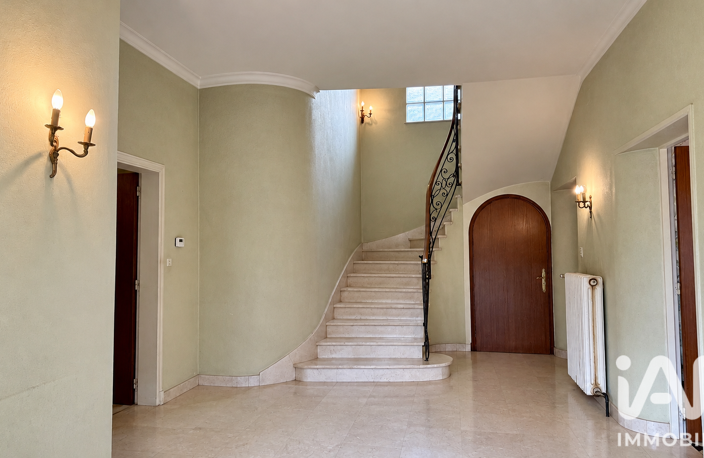 Vente Maison de ville 10 pièces — photo 3