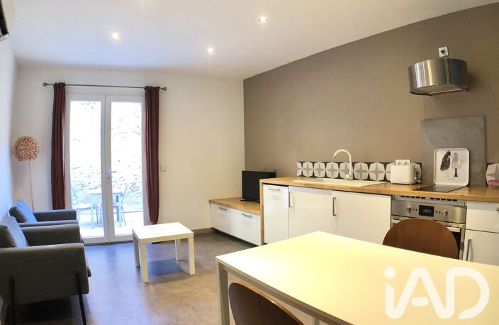 Vente Immeuble 93 m&sup2; — photo 2