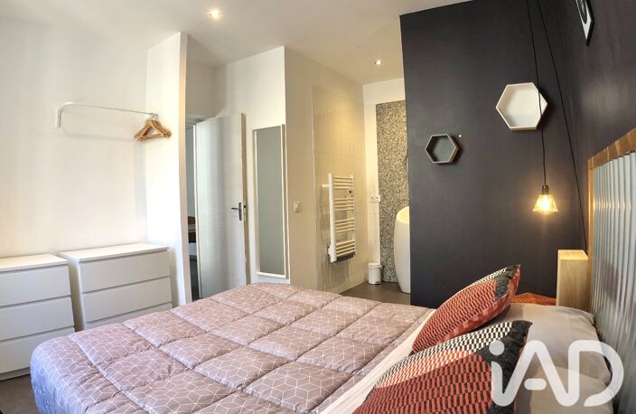 Vente Immeuble 93 m&sup2; — photo 4