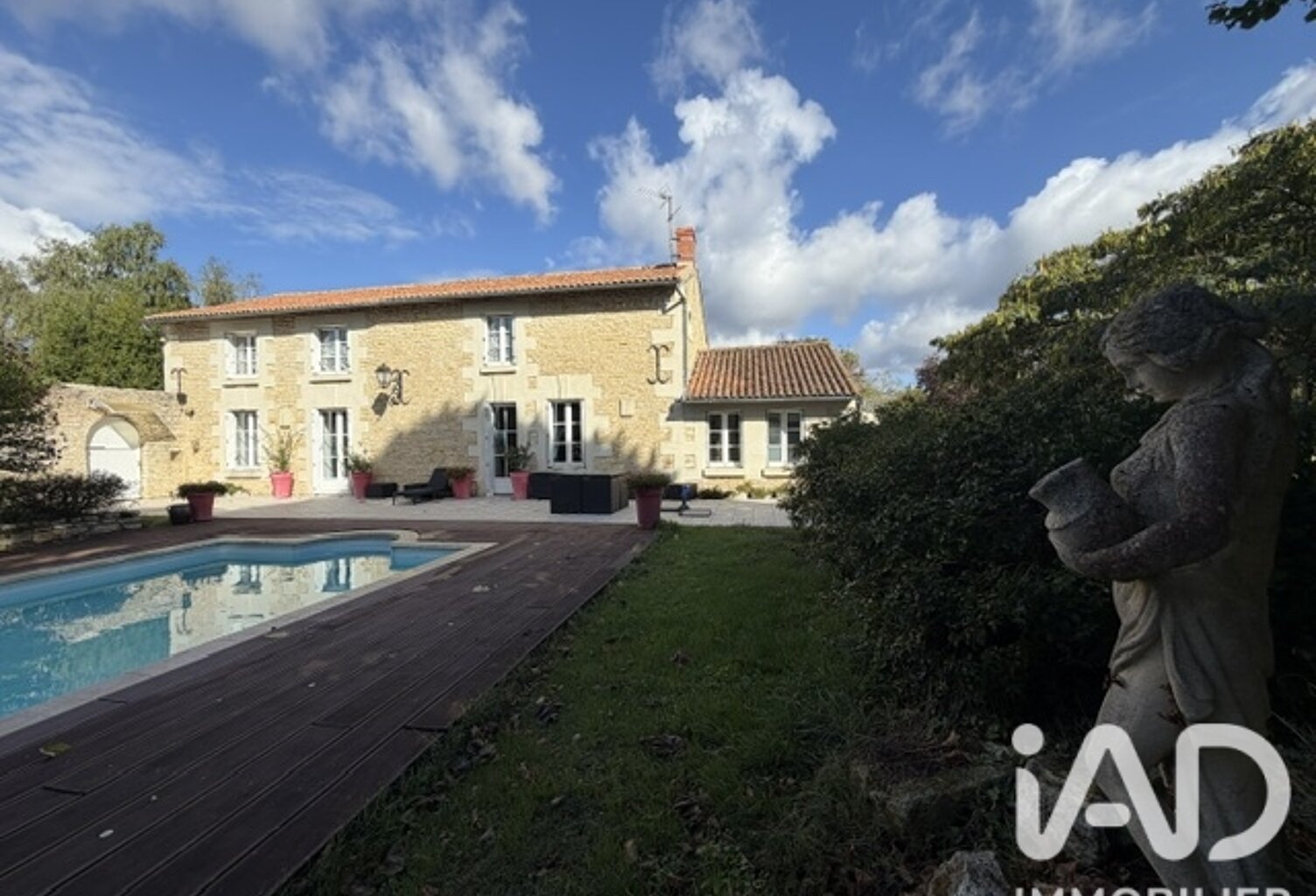 Vente Maison/villa 9 pièces — photo 1